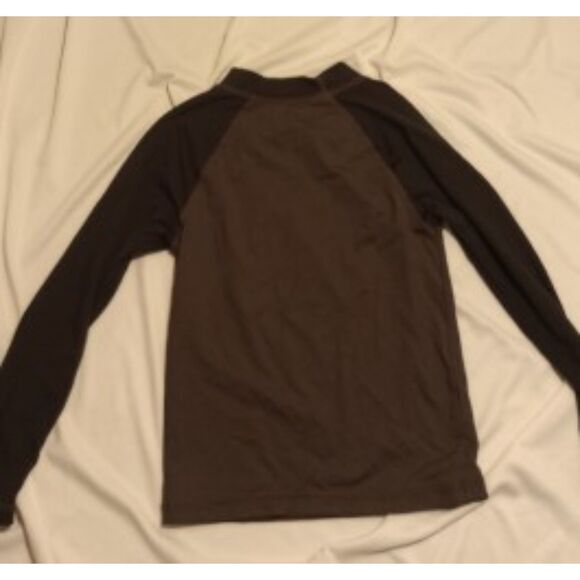 Quiksilver Boys Size 6 Long Sleeve Rashguard Surf Tee - Picture 2 of 3